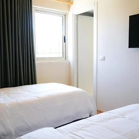 Ufo Center * Тирана