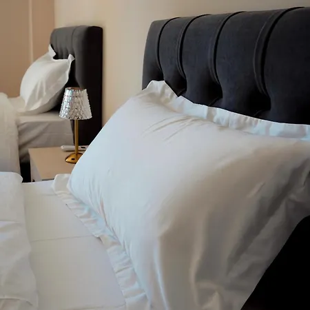 Ufo Center * Тирана