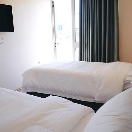 Otel Ufo Center Tiran